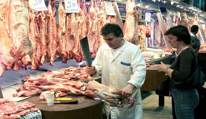 Επιτήδειοι επιχειρηματίες «βαπτίζουν»… ντόπια εισαγόμενα κρέατα!