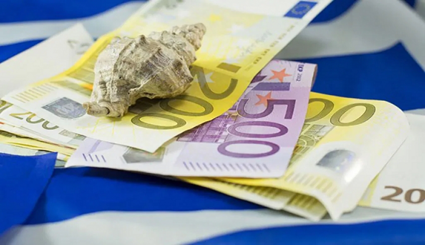 Κομισιόν: Ισχυρό σοκ ύφεσης 10% το 2020 – Πρώτη σε τουριστικές απώλειες η Ελλάδα