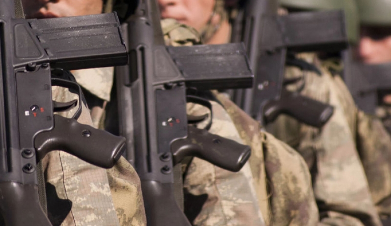 Νέες συλλήψεις στρατιωτικών στην Τουρκία για σχέσεις με τον Γκιουλέν
