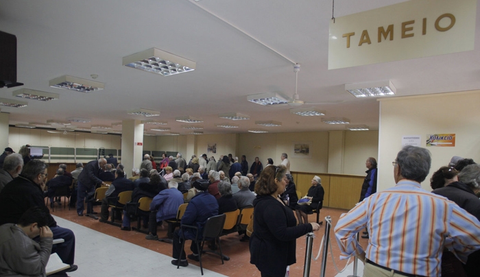 Βουλιάζουν από τα χρέη τα Ασφαλιστικά Ταμεία