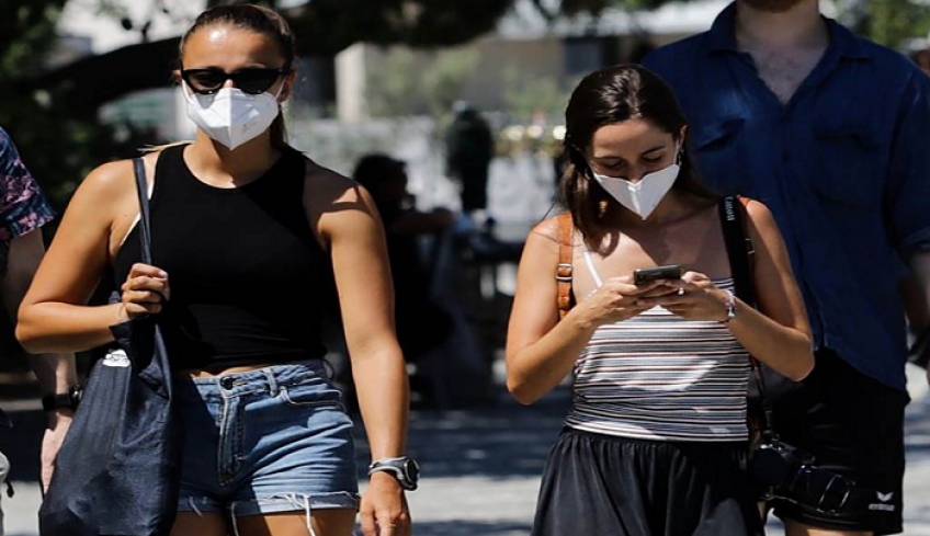 Σαρηγιάννης: Χωρίς μέτρα τον Δεκέμβριο θα έχουμε 2.000 κρούσματα-Βατόπουλος: Κίνδυνος για ανεξέλεγκτη κατάσταση
