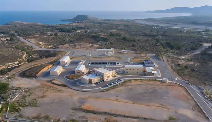 Η Περιφέρεια Ν. Αιγαίου προχωρά στην καταβολή 1,5 εκ. €, που κατέσχεσε από τη ΔΕΥΑΡ, στον ανάδοχο του Φράγματος Γαδουρά, έναντι της άμεσα απαιτητής οφειλής των 4,9 εκ. €