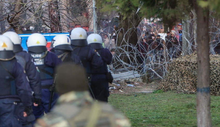Εναέρια και πλωτά μέσα μαζί με εξοπλισμένα οχήματα και συνοριοφύλακες στέλνει η Frontex στον Eβρο
