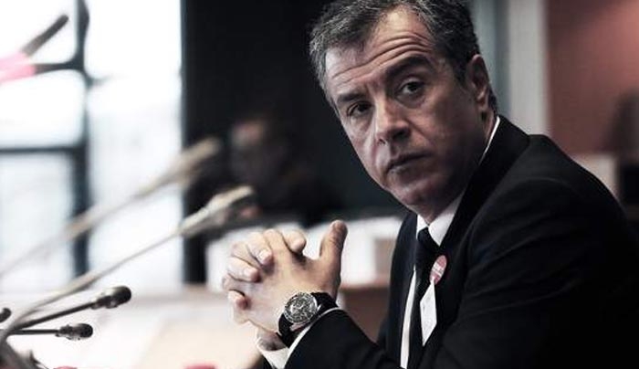Θεοδωράκης: Έγγραφα που αποδεικνύουν ότι το υπ. Αμυνας νοίκιασε κάμπινγκ για τους πρόσφυγες σε υπερδιπλάσια τιμή