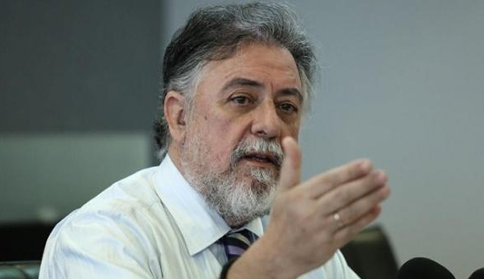 Πανούσης: Αναχαίτιση των μεταναστών μέσα στην Τουρκία
