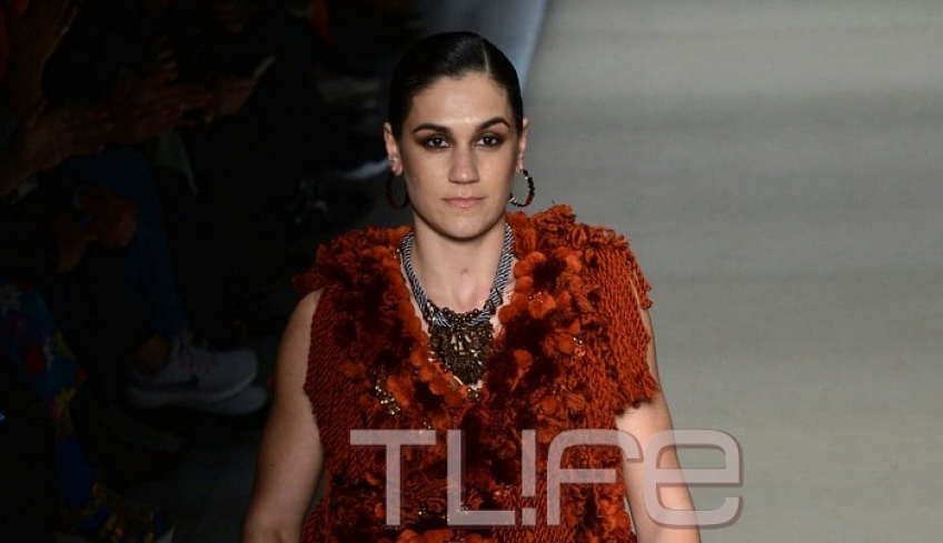 Η Γεωργία Κάλτση έλαμψε χθες στο fashion show του Δημήτρη Στρέπκου! Η συγκλονιστική ιστορία της!
