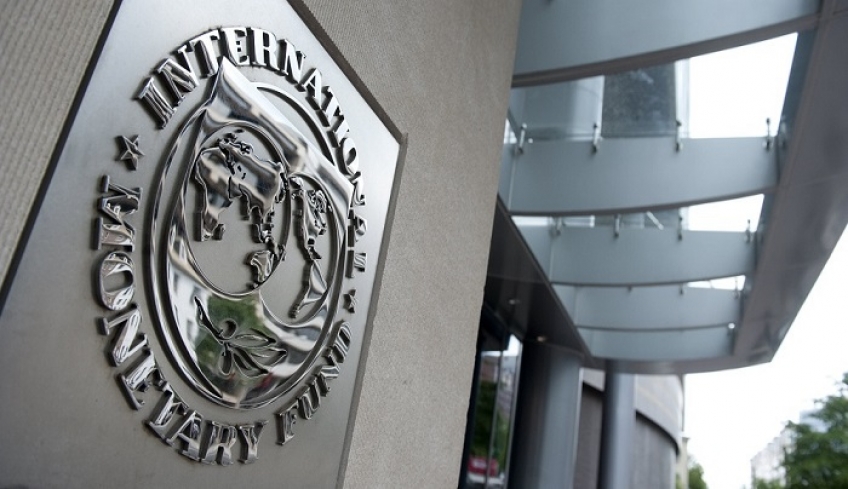 Το ΔΝΤ προβλέπει πρωτογενές πλεόνασμα 3,3% για το 2019 και 2,6% για το 2020 για την Ελλάδα
