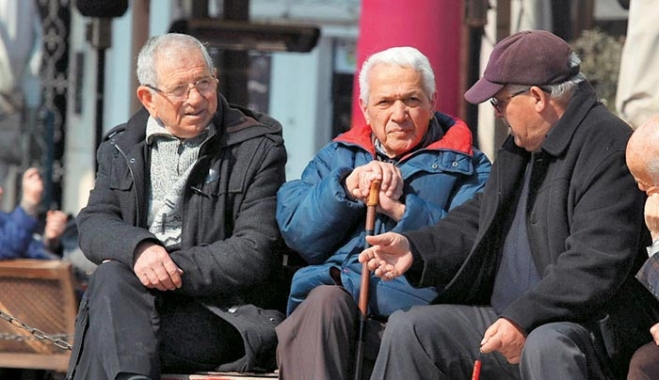 Συντάξεις: Μείωση έως και 40% για όσους φεύγουν νωρίτερα από την εργασία (δείτε τις εγκυκλίους)