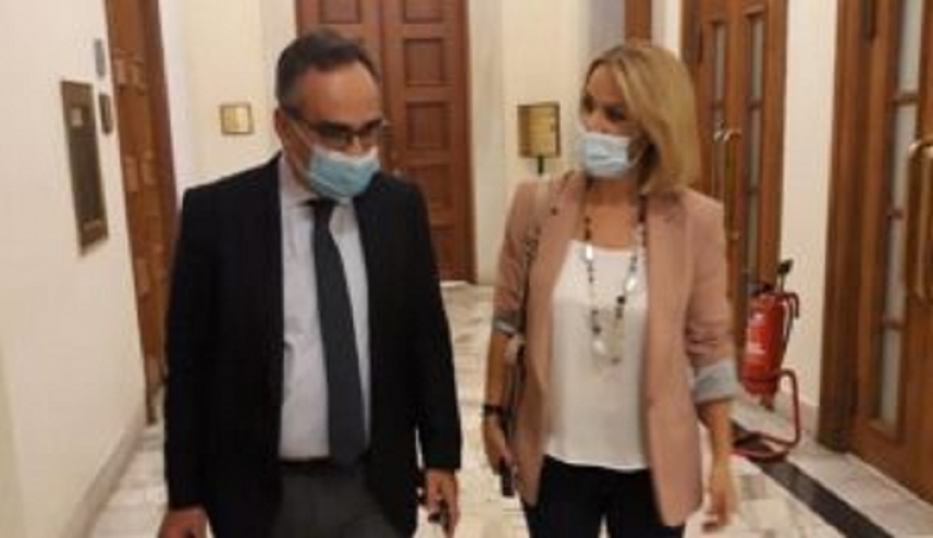 Παρέμβαση της Μίκας Ιατρίδη για τον εμβολιασμό των συμπολιτών μας που δεν μπορούν να μετακινηθούν