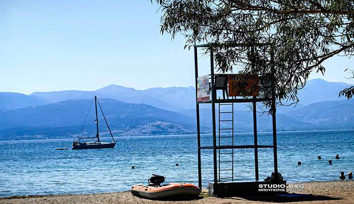 ΝΑΥΠΛΙΟ- ΠΑΡΑΛΙΑ ΚΑΡΑΘΩΝΑ ΧΩΡΙΣ ΝΑΥΑΓΟΣΏΣΤΕΣ ΕΝ ΜΕΣΩ ΚΑΛΟΚΑΙΡΙΟΥ