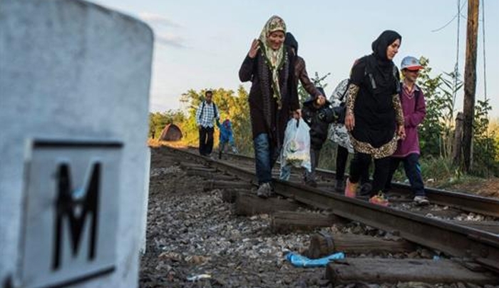 Αριθμός-ρεκόρ 3.321 προσφύγων έφτασε σε μια ημέρα στην Ουγγαρία