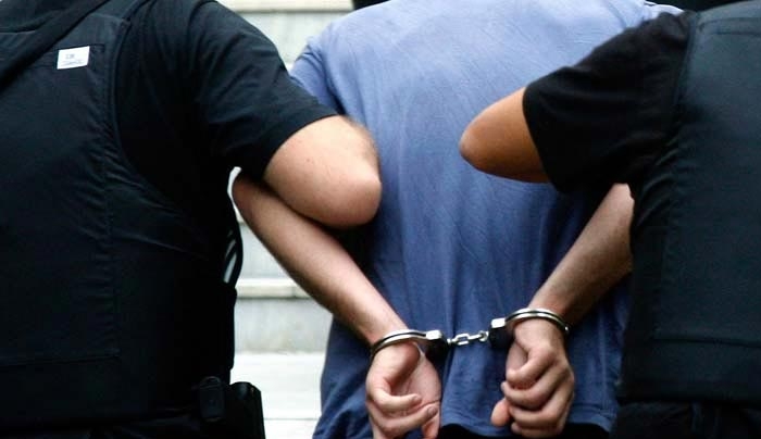 Σύλληψη (2) ημεδαπών για σωματικές βλάβες και αντίσταση κατά αστυνομικών στην Κάλυμνο