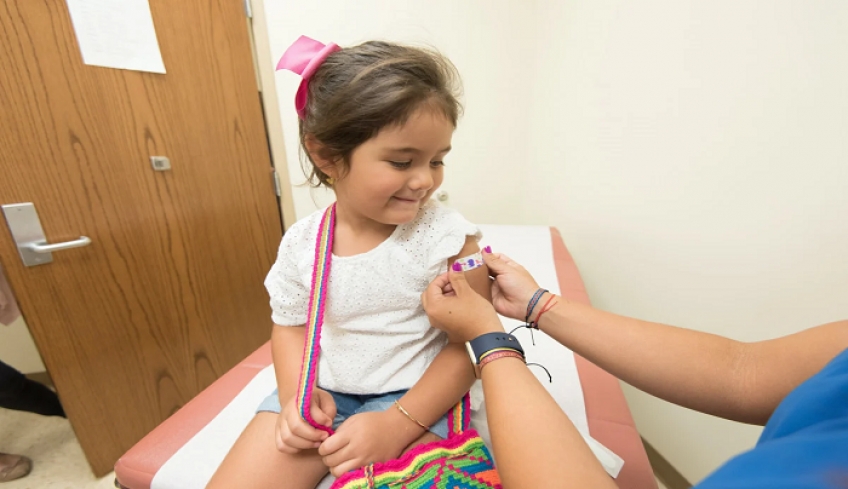 Pfizer και BioNTech ξεκίνησαν το εμβόλιο της covid-19 σε παιδιά κάτω των 12 ετών