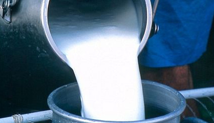 «Χορήγηση ποσόστωσης αγελαδινού γάλακτος σε κτηνοτρόφους - αιτήσεις έως 16-1-2015»