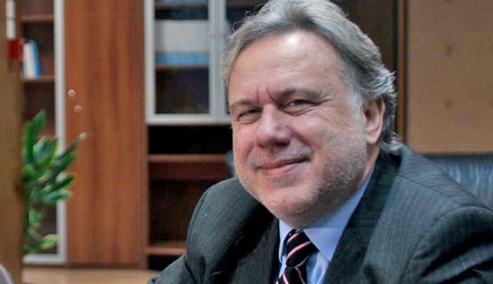 Συντάξεις: «Κλειδωμένες» οι μειώσεις στις επικουρικές 6%-7%, στα εφάπαξ έως 10%, στα μερίσματα έως 30% και στο ΕΚΑΣ