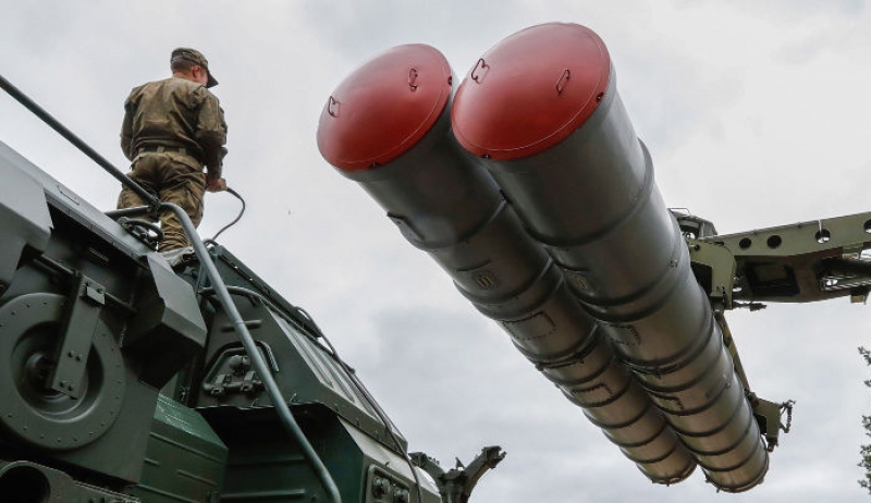 Η Τουρκία αναβάλει την παραλαβή των S400 από την Ρωσία