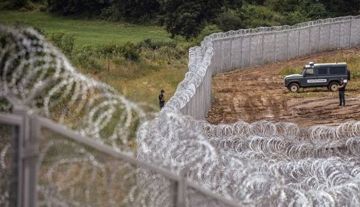 Η Βουλγαρία στήνει φράχτη 484 χιλιομέτρων στα σύνορα με την Ελλάδα