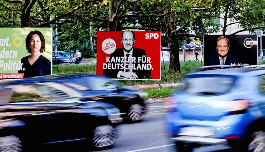 Γερμανικές εκλογές: Όλα τα σενάρια για την επόμενη μέρα μετά την εποχή Μέρκελ - Άνοιξαν οι κάλπες