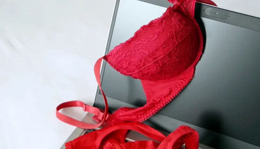 Revenge porn με κορίτσια της διπλανής πόρτας στη Θεσσαλονίκη