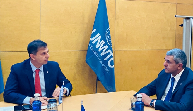 Συναντήσεις του Υπουργού Τουρισμού κ. Χάρη Θεοχάρη στη Διεθνή Έκθεση Τουρισμού FITUR, στη Μαδρίτη