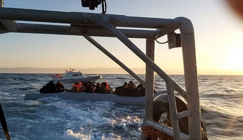 Λιμενικό Σώμα: Συνοδεία τουρκικής ακταιωρού οι βάρκες των μεταναστών (βίντεο)