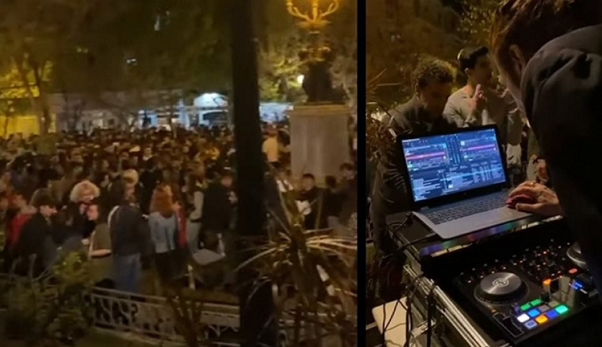 Μ. Πλούμπης: Οι «κουρασμένοι» επαναστάτες της πλατείας