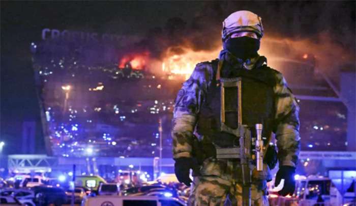 Το Ισλαμικό Κράτος ανέλαβε την ευθύνη για το μακελειό στη Μόσχα