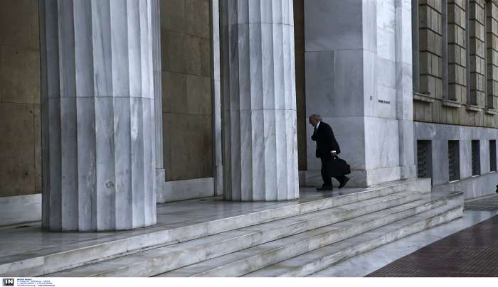 Ποιος ο κίνδυνος για τα στεγαστικά δάνεια, τι προειδοποιεί η Τράπεζα της Ελλάδος