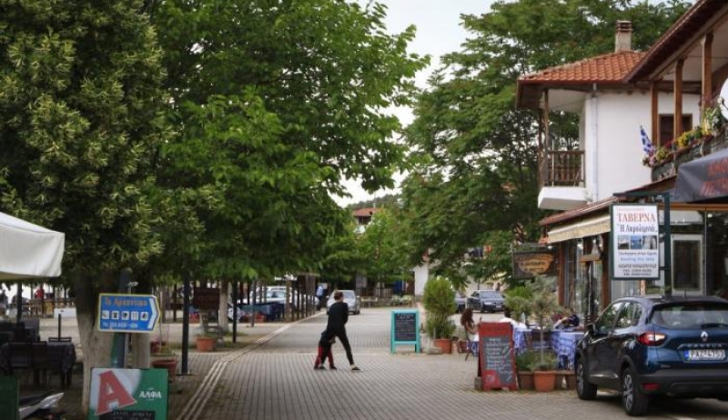 Πρέσπες: Όλα έτοιμα για την υπογραφή της ιστορικής συμφωνίας