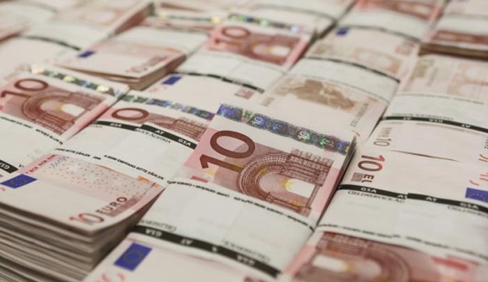 "Ψαλίδι" στα επιδόματα 1.000.000 πολιτών