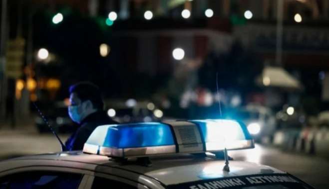Ρόδος: Τραυματισμός αστυνομικού από όχημα που δε σταμάτησε σε έλεγχο- Μεταφέρθηκε με ασθενοφόρο στο νοσοκομείο