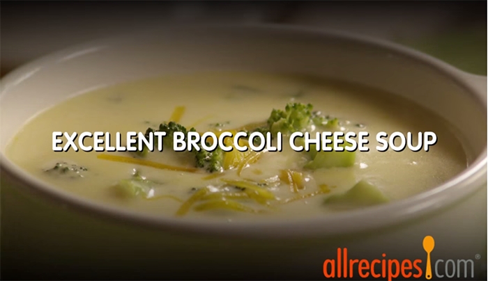 H πιο συγκλονιστική χειμωνιάτικη σούπα με τυρί και... ένα υλικό έκπληξη! (Video)