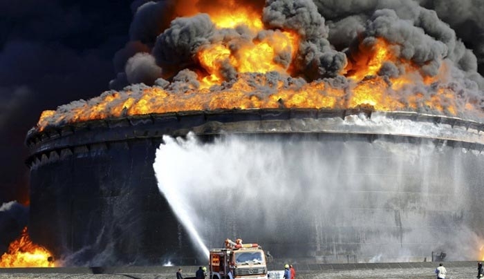Λιβύη: Τζιχαντιστές βομβαρδίζουν πετρελαϊκές εγκαταστάσεις