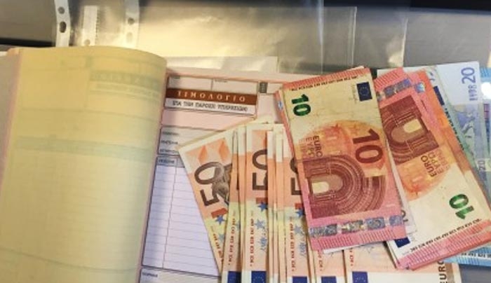 Διπλό χαράτσι για τα "μπλοκάκια"! Έρχεται έξτρα εισφορά πάνω από 26%!