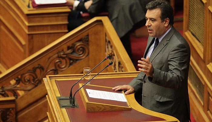 ΜΑΝΟΣ ΚΟΝΣΟΛΑΣ: «Οριακά λειτουργεί το Κέντρο Υγείας Πάτμου. Άμεση η ανάγκη ενίσχυσης με προσωπικό»