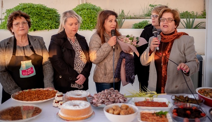 “Aegean mamas know best” & “Aegean Gardeners”: Η Σαντορίνη επιβεβαίωσε την μεγάλη γαστρονομική κληρονομιά και τα μοναδικά προϊόντα της