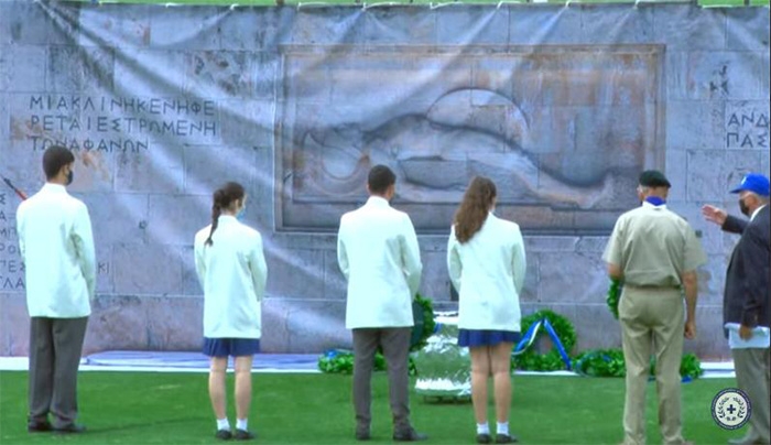 ΜΙΑ ΓΙΓΑΝΤΙΑ ΕΛΛΗΝΙΚΗ ΣΗΜΑΙΑ 1600 τ.μ.  ΑΠΟ ΤΟΥΣ ΕΛΛΗΝΕΣ ΤΗΣ ΝΟΤΙΟΥ ΑΦΡΙΚΗΣ