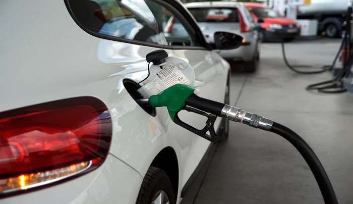 Επίδομα βενζίνης: Επιδότηση στα καύσιμα με Taxisnet αλλά και... ΚΕΠ, ποιοι οι «τυχεροί» για το έξτρα μπόνους