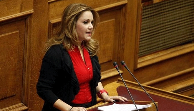 Μίκα Ιατρίδη: «Είναι η ώρα οι κυβερνητικοί βουλευτές να μας πουν αν θα προστατέψουν την καρέκλα τους, ή τους νησιώτες».