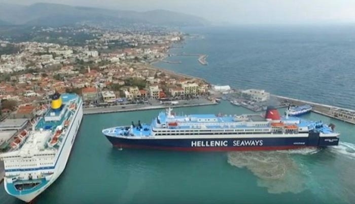 Χίος: Οι ελιγμοί του καπετάνιου που κάνουν το γύρο του facebook - Δείτε το βίντεο!