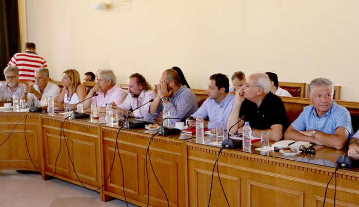 Οι όροι των δημάρχων της Κρήτης για την φιλοξενία προσφύγων στο νησί