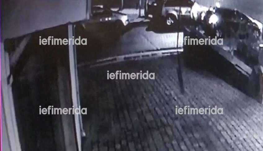 Παλαιό Φάληρο: Δείτε τον «βιαστή με το τατουάζ» να εισβάλλει στο ΙΧ υποψήφιου θύματος -Αποκλειστικά βίντεο
