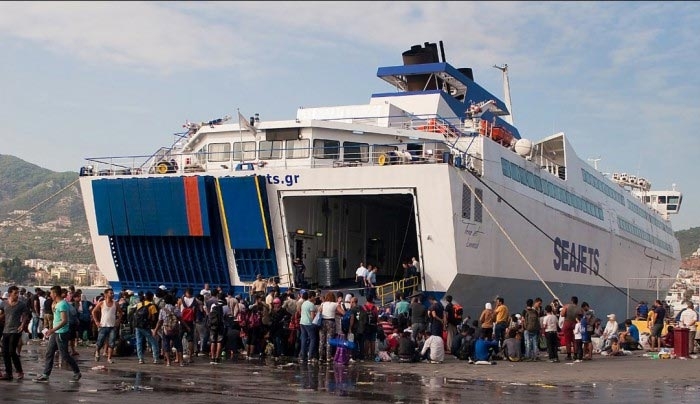 Στον Πειραιά το πλοίο «Αριάδνη» με 1.835 πρόσφυγες και μετανάστες-70 από Κω