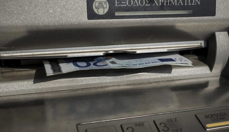 Ποια επιδόματα θα δίνει ο νέος ΟΓΑ - Μηνιαία τα οικογενειακά επιδόματα