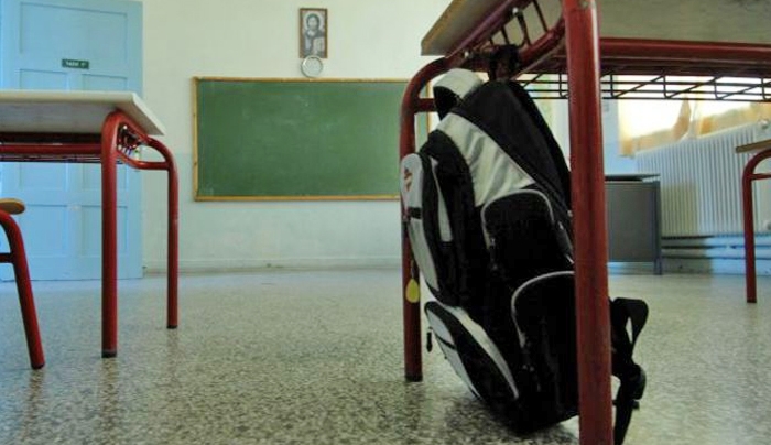 Δάσκαλος που κατηγορείται για σεξουαλική παρενόχληση μπορεί να επιστρέψει στα θρανία
