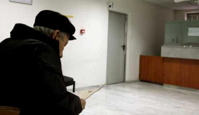 «Κλείδωσαν» οι πρώτες μειώσεις στις συντάξεις – «Ψαλίδι» έως 30% στις επικουρικές