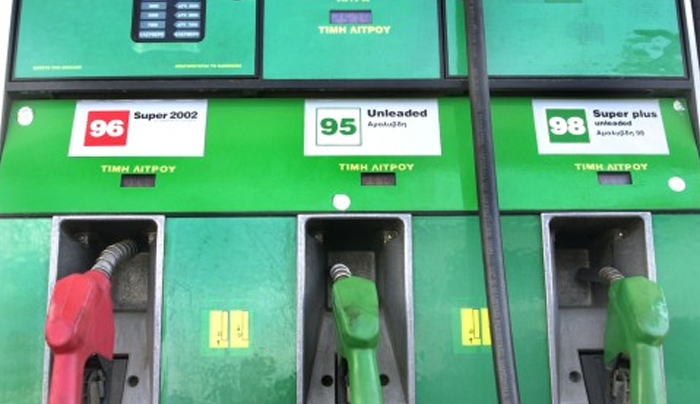 Έρχεται νέα μείωση στην τιμή της βενζίνης