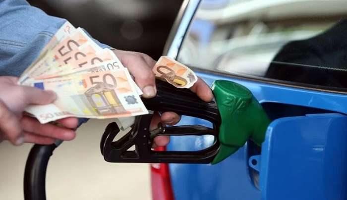 Καύσιμα: Κάνουμε... πρωταθλητισμό στην ακρίβεια - Η δεύτερη ακριβότερη βενζίνη στην ΕΕ