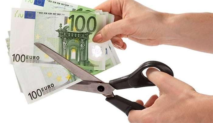 Έξι μήνες περιθώριο για μείωση προστίμων της Εφορίας έως και 75%!