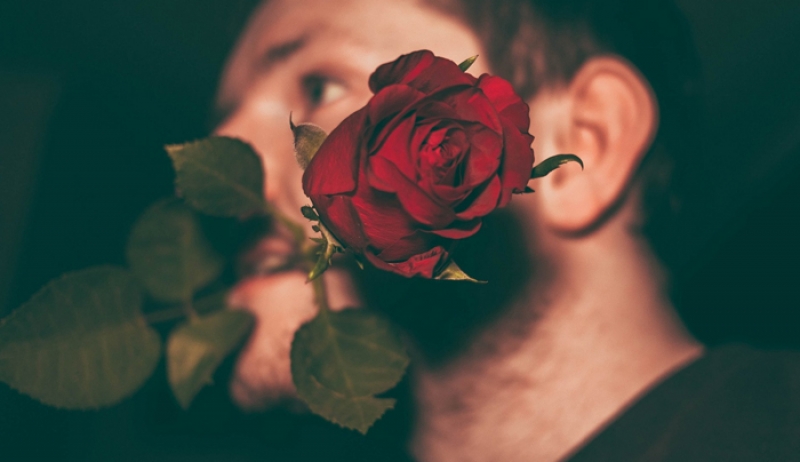 Freckling: Το καλοκαιρινό trend στα ραντεβού που πρέπει να προσέξεις
